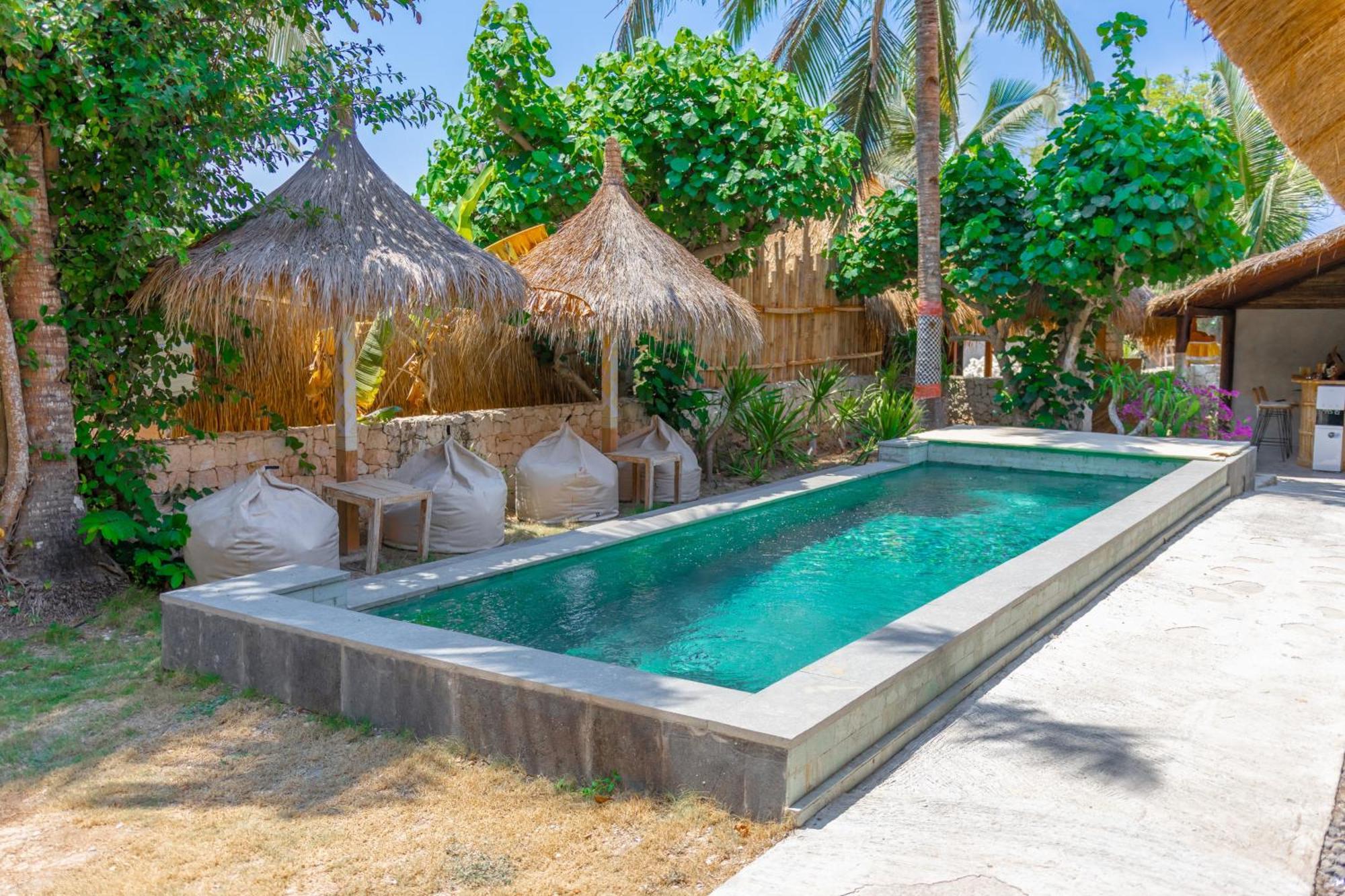 Golden Garuda Cottages Polilit Exterior foto